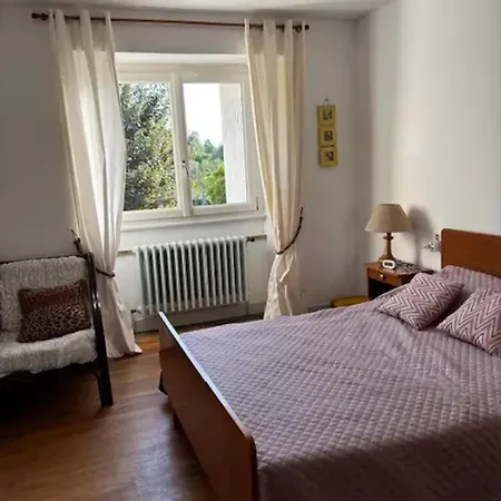 Maison Confortable Pres De Avec Jardin Holiday home Bozouls