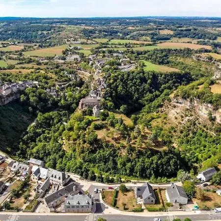Maison Confortable Pres De Avec Jardin Prázdninový dům